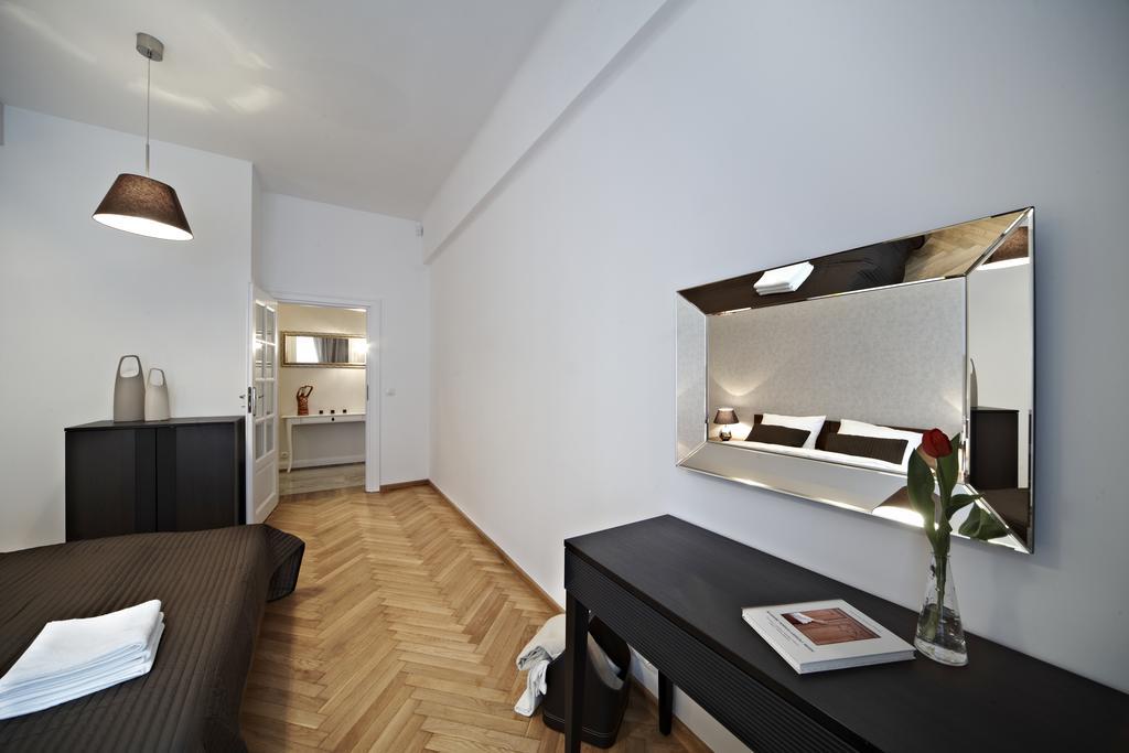 Moko Apartments Krakow Bagian luar foto